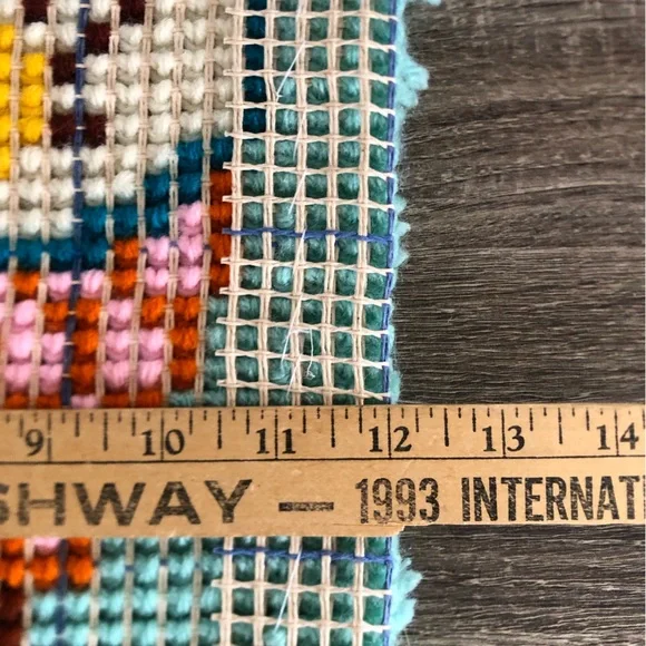 Handmade Owl Latch Hook Rug - Picture 5 of 10